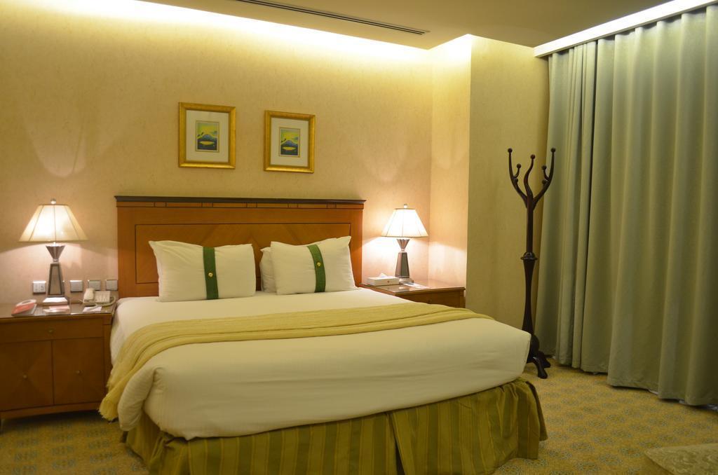 Eastyard Khobar Hotel - Formerly Ramada By Wyndham Khobar Zewnętrze zdjęcie