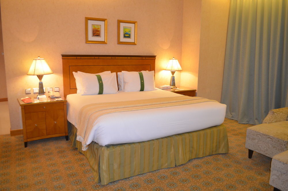 Eastyard Khobar Hotel - Formerly Ramada By Wyndham Khobar Zewnętrze zdjęcie