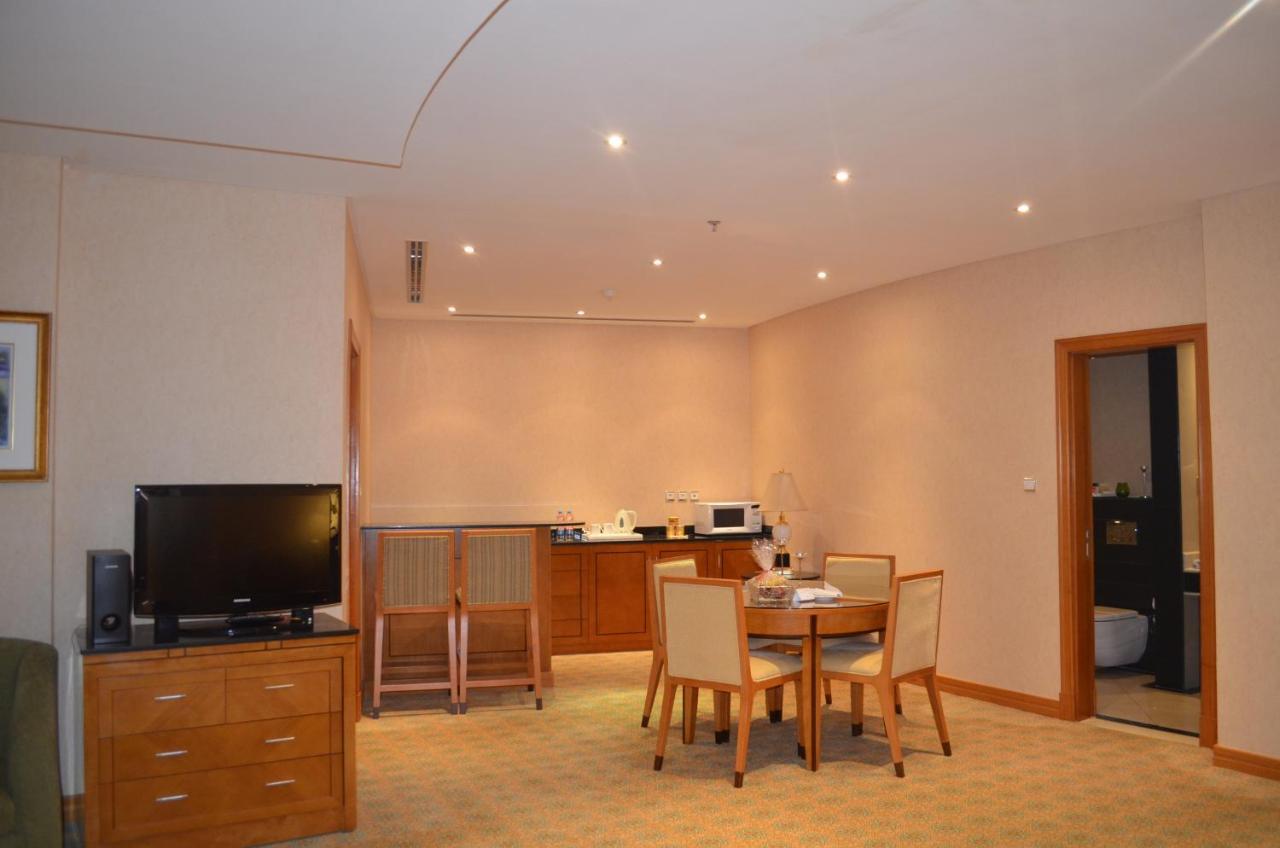 Eastyard Khobar Hotel - Formerly Ramada By Wyndham Khobar Zewnętrze zdjęcie