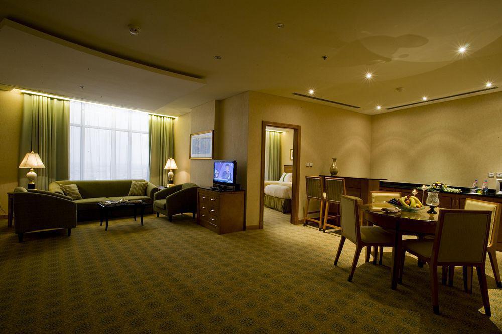 Eastyard Khobar Hotel - Formerly Ramada By Wyndham Khobar Pokój zdjęcie